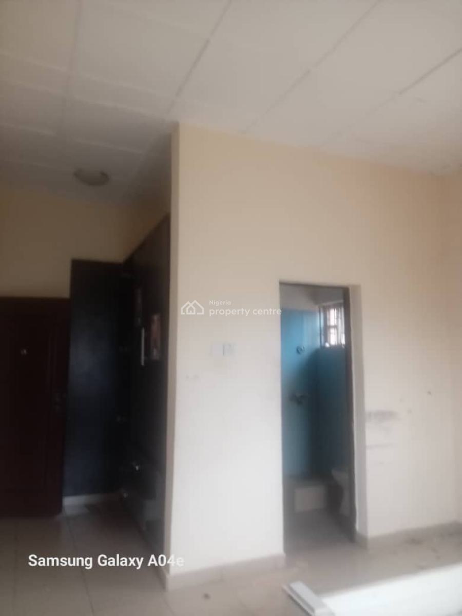 Super Fine Very Spacious 3 Bedroom ( Upstairs), Badore, Ajah, Lagos, Flat / Apartment for Rent