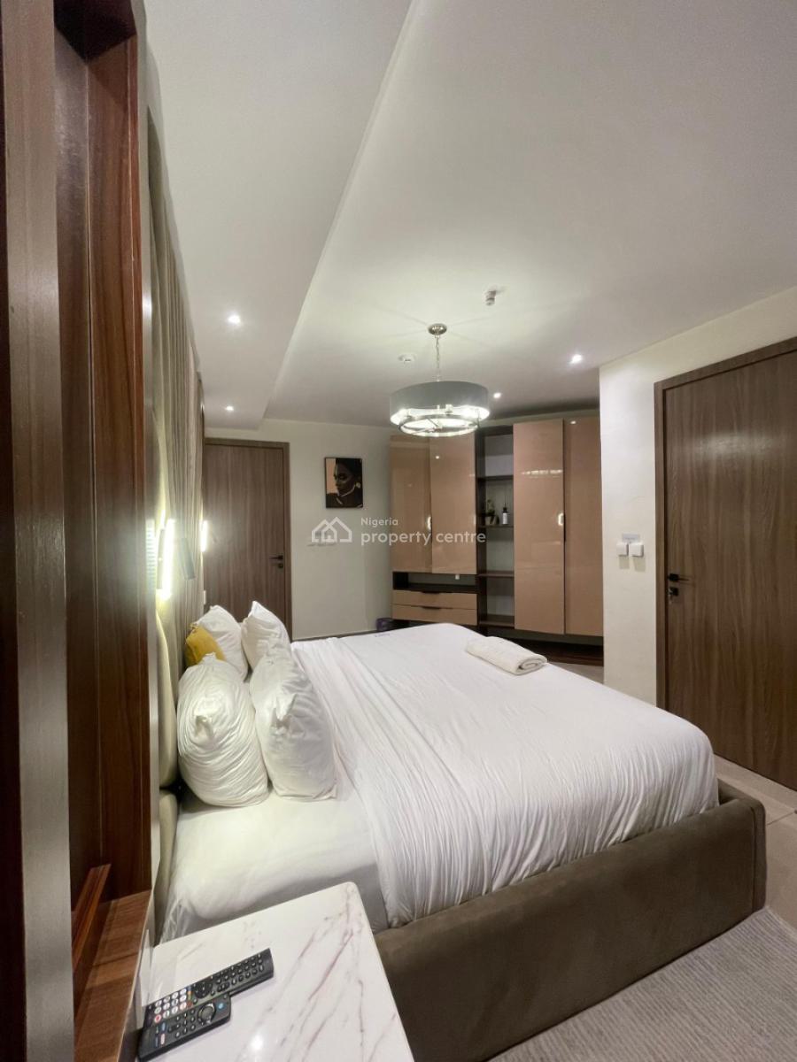 Tomi Unit 2 Yellow Luxury 2 Bedroom Automated Apartment, Periwinkle Lifestyle Estate, Lekki Phase 1, Lekki, Lagos, Flat / Apartment Short Let