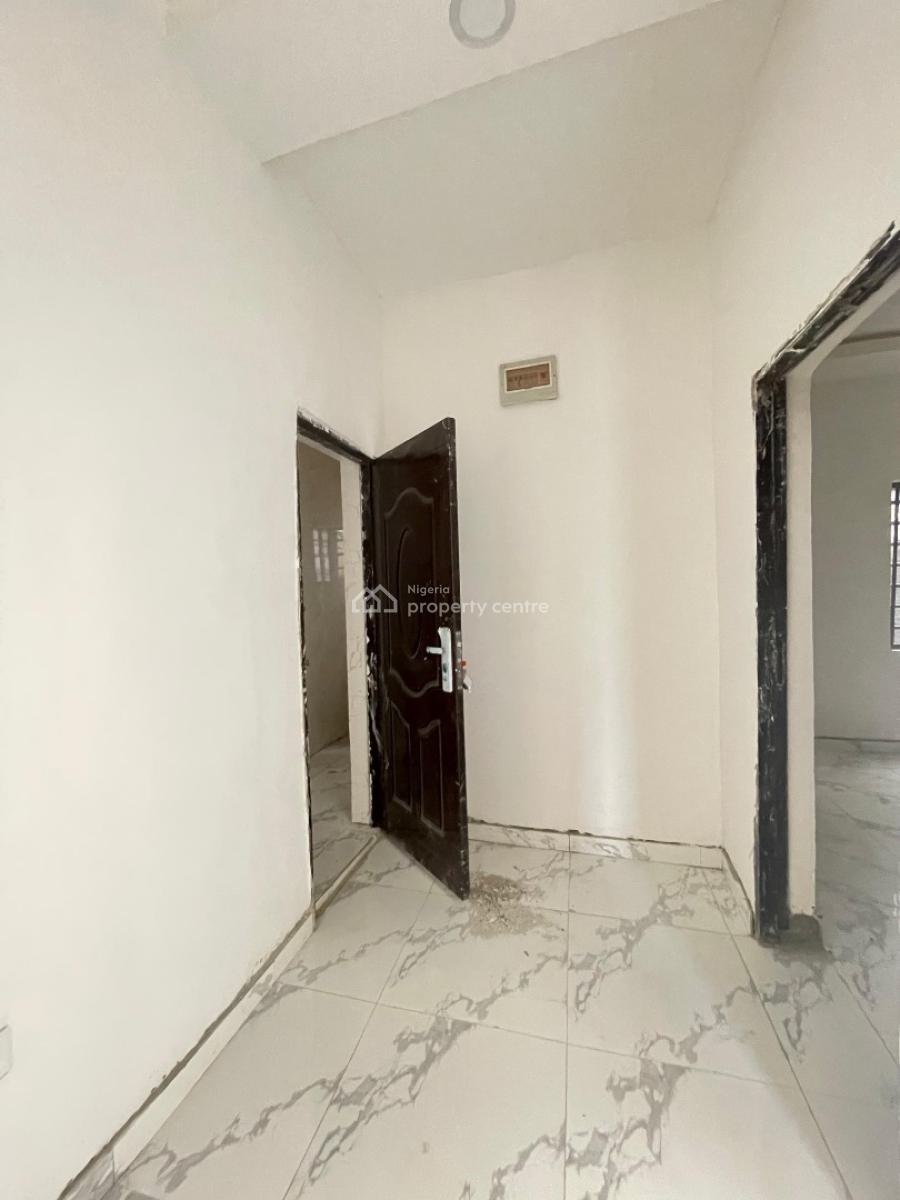Newly Built Self Serviced 1 Bedroom Apartment, Ajah, Lagos, Flat / Apartment for Sale