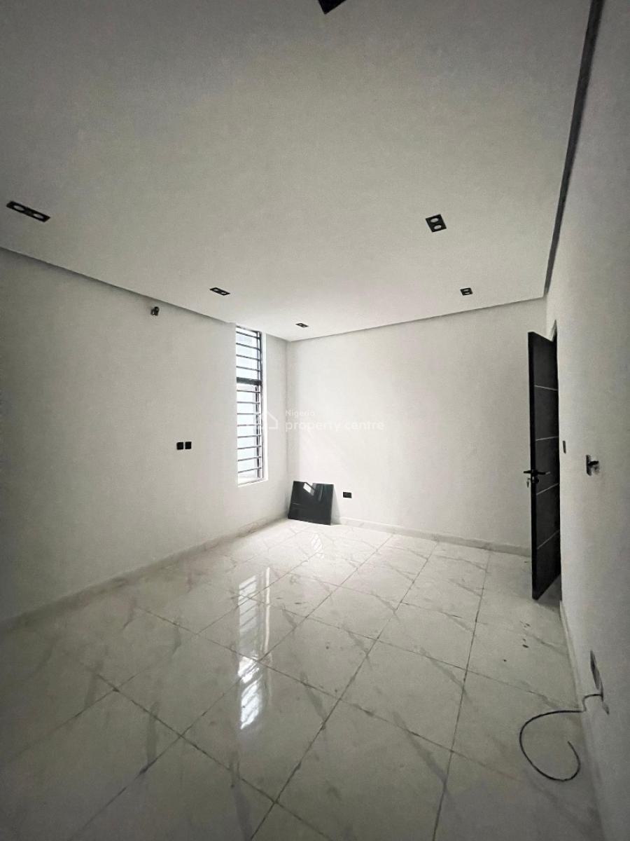 Luxury 2 Bedroom Apartment Within an Estate, Ologolo, Lekki, Lagos, Flat / Apartment for Sale