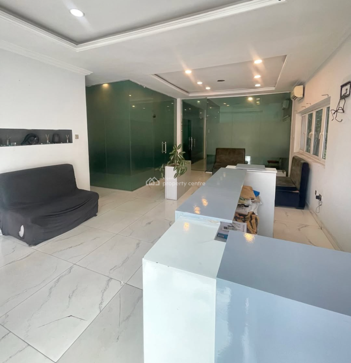 a 3 Floor Building Office Space, Lekki Right, Lekki Phase 1, Lekki, Lagos, Office Space for Rent