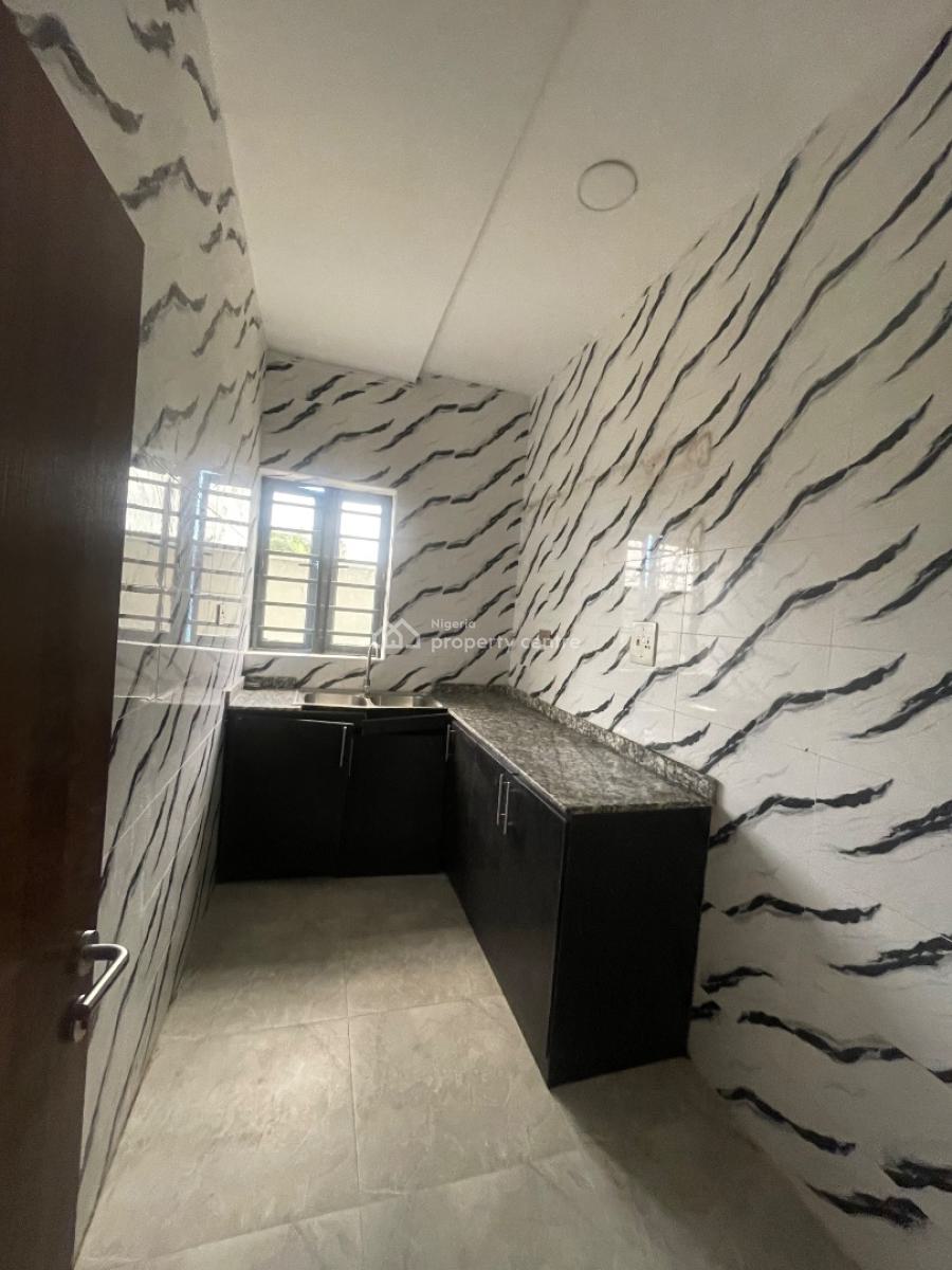 a Standard 2 Bedroom Apartment, Lekki Scheme 2, Lekki, Lagos, Flat / Apartment for Rent