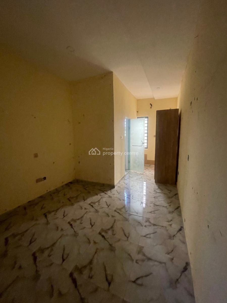 a Standard 2 Bedroom Apartment, Lekki Scheme 2, Lekki, Lagos, Flat / Apartment for Rent