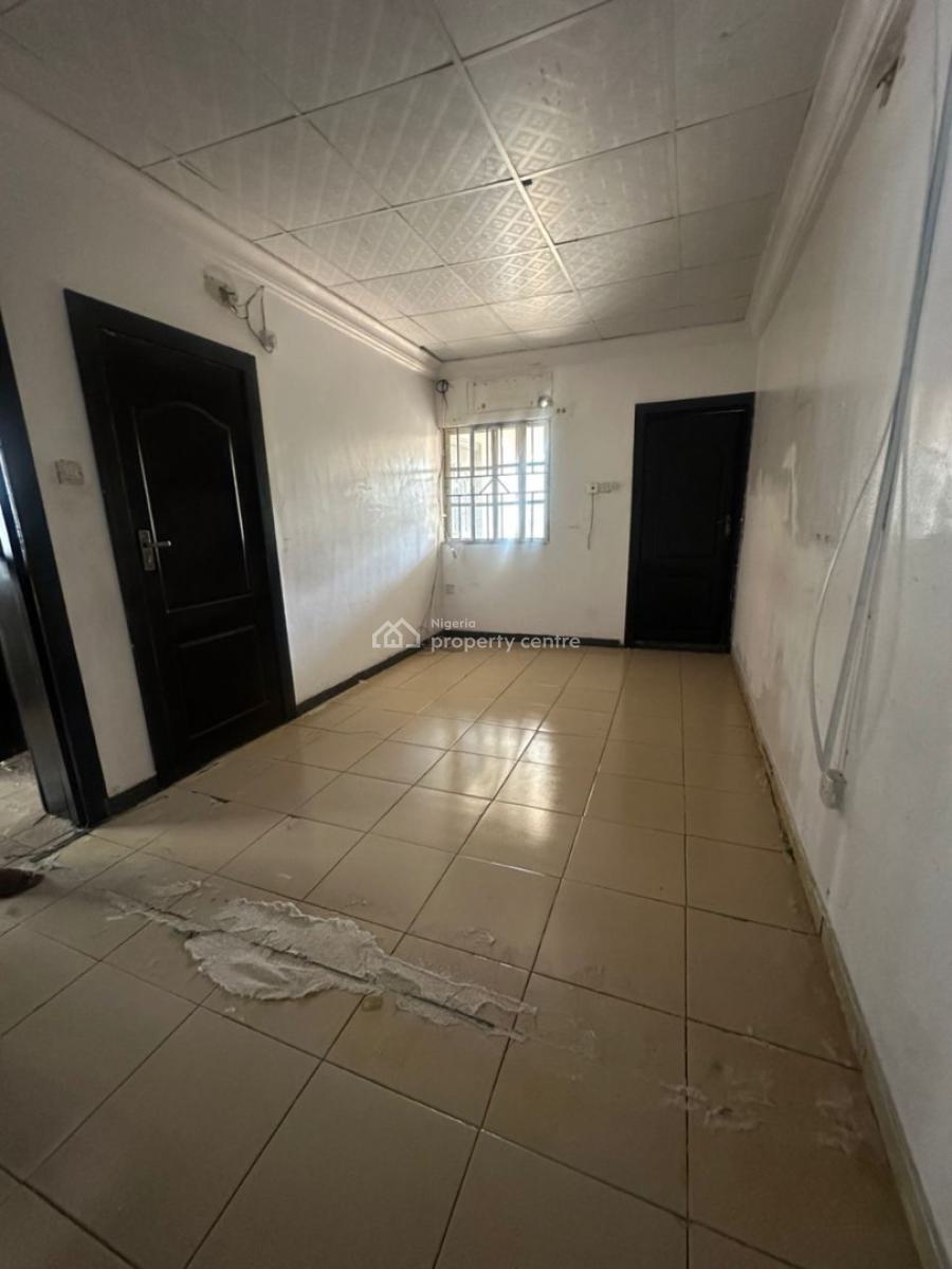 a Wing of 4 Bedrooms Duplex, Off Admiralty Way, Lekki Phase 1, Lekki, Lagos, Semi-detached Duplex for Rent