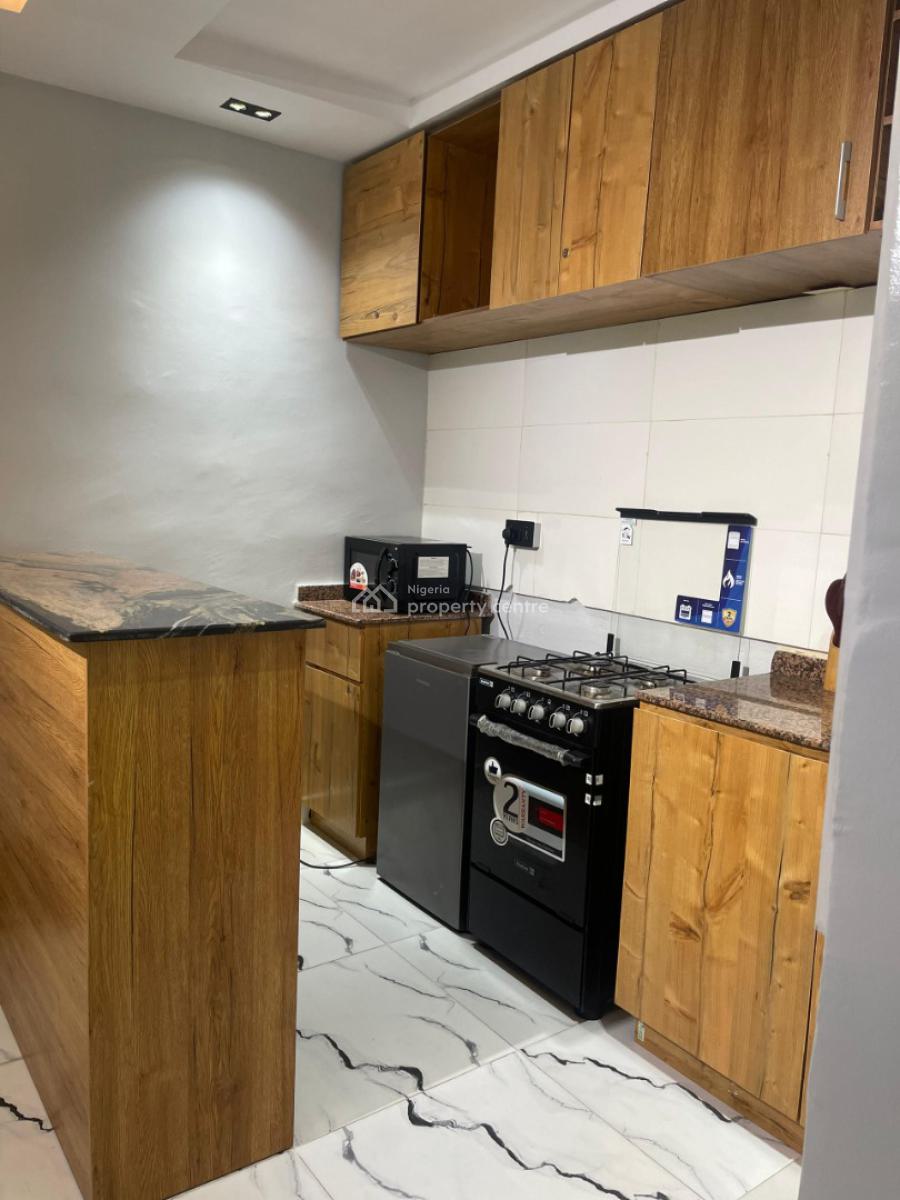 Tomi Greenville 1 Bedroom Apartment, Pedro, Gbagada, Lagos, Mini Flat (room and Parlour) Short Let