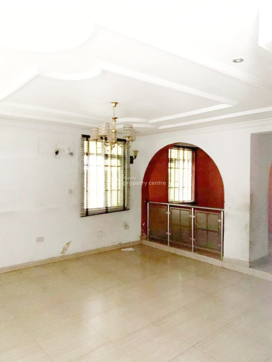 a Well Maintained Spacious 4 Bedroom Semi Detached Duplex, Omole Phase 2, Ikeja, Lagos, Semi-detached Duplex for Sale