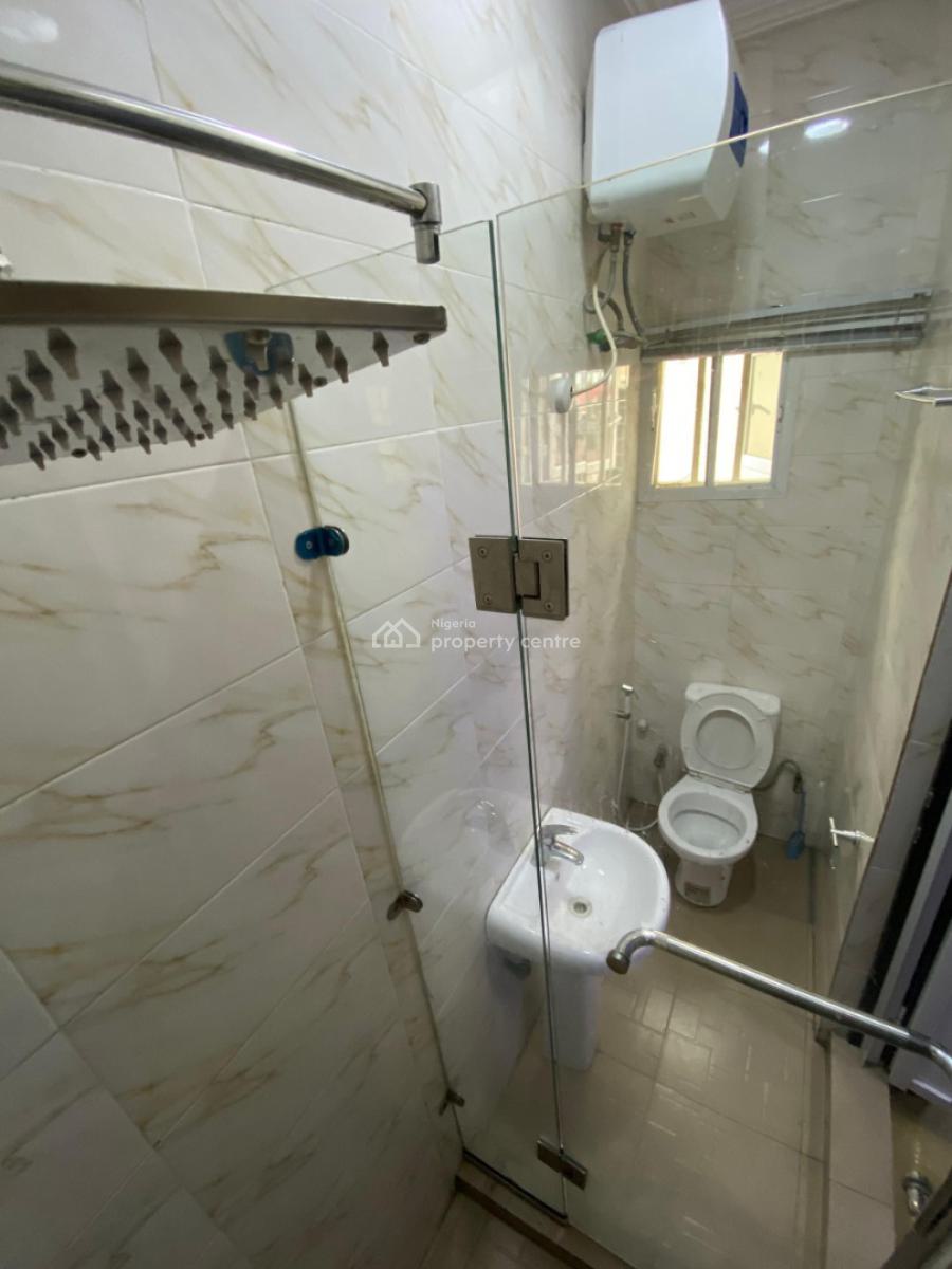 Tomi Luxurious 3 Bedroom Duplex with Mouth Watering Facilities, George Crescent Agbalajobi Estate, Wempco Road, Agidingbi, Ikeja, Lagos, Flat / Apartment Short Let