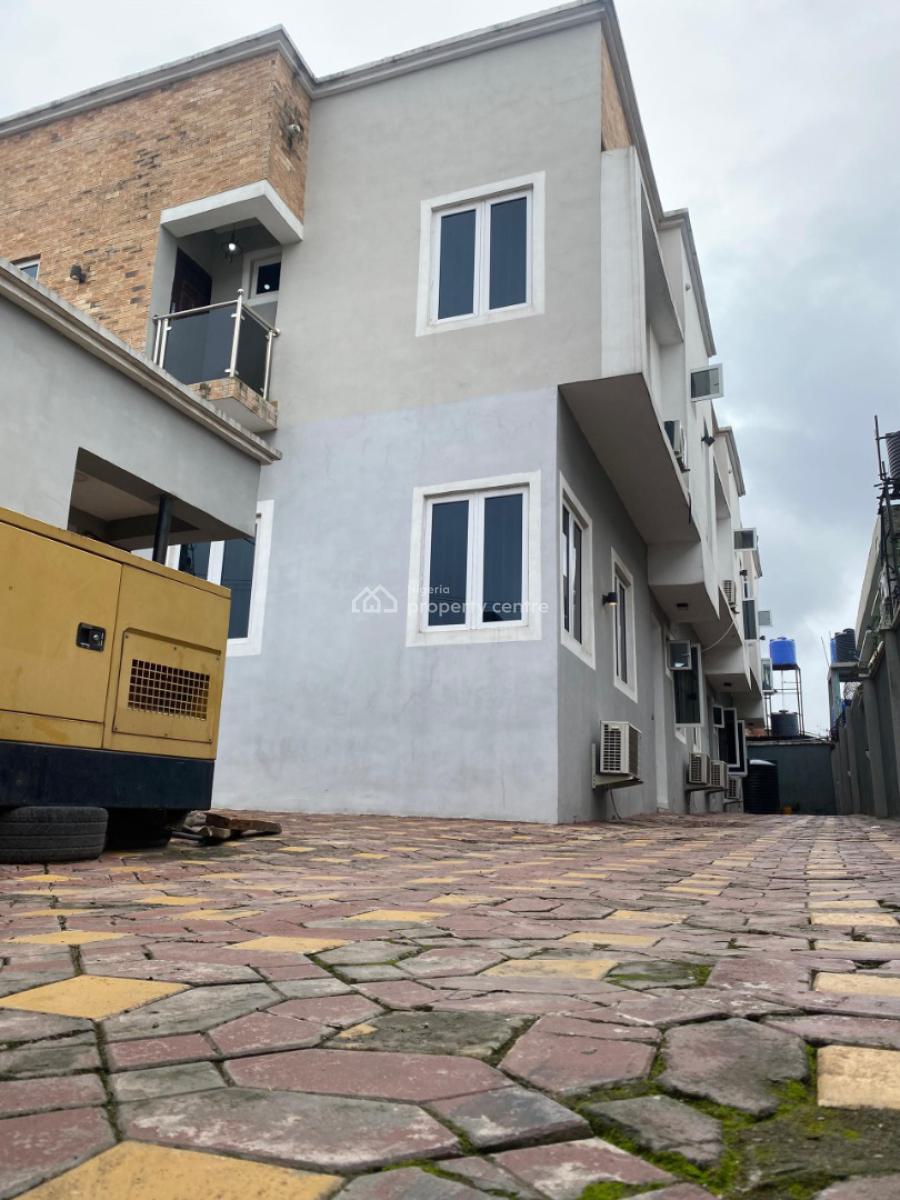 Tomi Luxurious 3 Bedroom Duplex with Mouth Watering Facilities, George Crescent Agbalajobi Estate, Wempco Road, Agidingbi, Ikeja, Lagos, Flat / Apartment Short Let