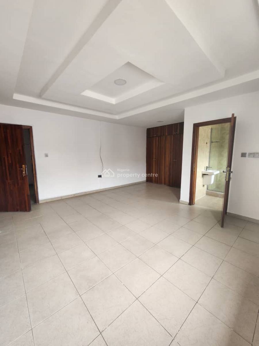 Newly Renovated 3 Bedroom Terrace with Bq, Bourdilon, Ikoyi, Lagos, Terraced Duplex for Rent