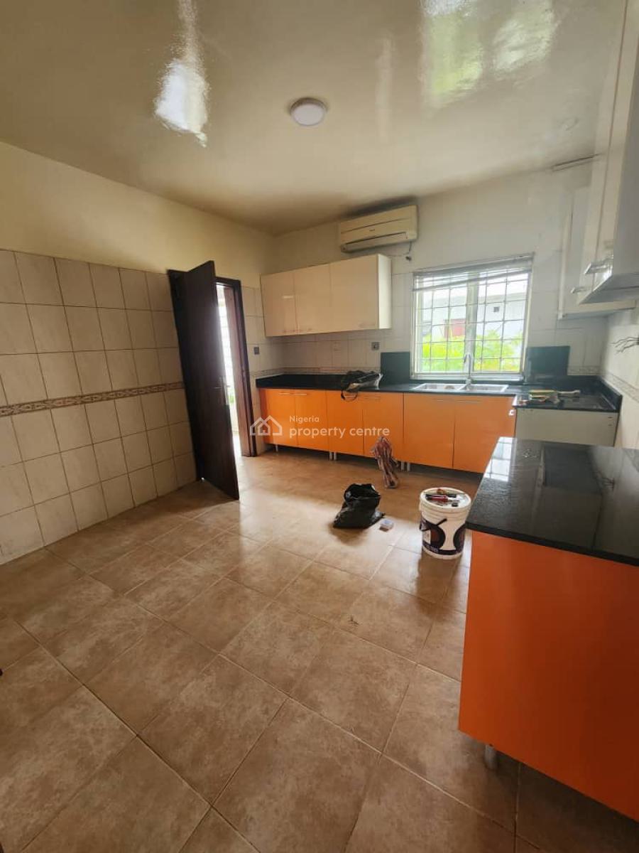 Newly Renovated 3 Bedroom Terrace with Bq, Bourdilon, Ikoyi, Lagos, Terraced Duplex for Rent