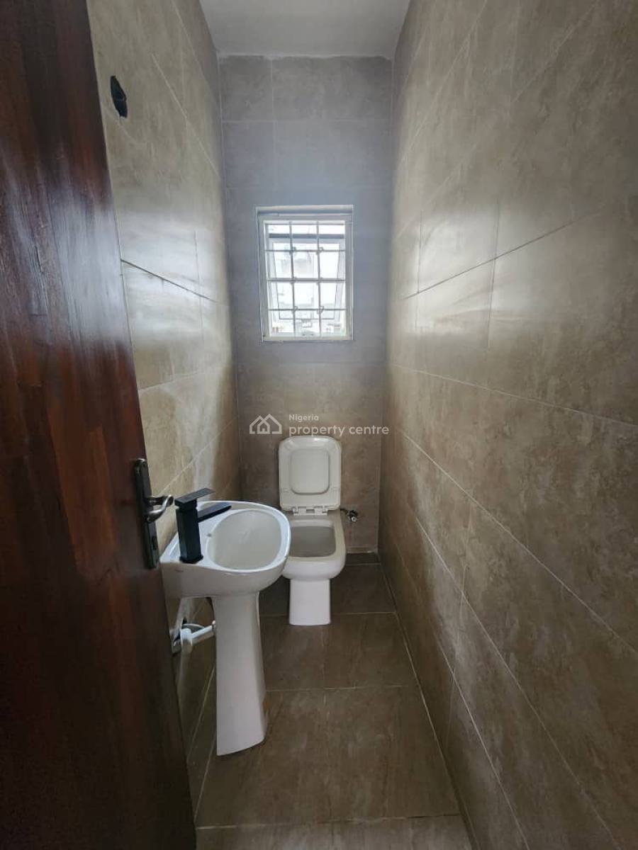 Newly Renovated 3 Bedroom Terrace with Bq, Bourdilon, Ikoyi, Lagos, Terraced Duplex for Rent