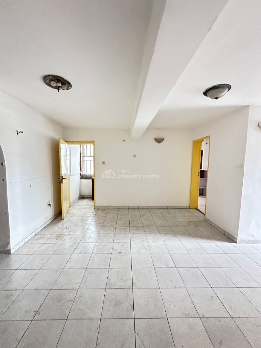 Nicely Built 3 Bedroom Apartment, Ikoyi, Lagos, Flat / Apartment for Rent