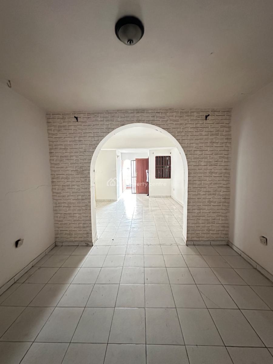 Nicely Built 3 Bedroom Apartment, Ikoyi, Lagos, Flat / Apartment for Rent