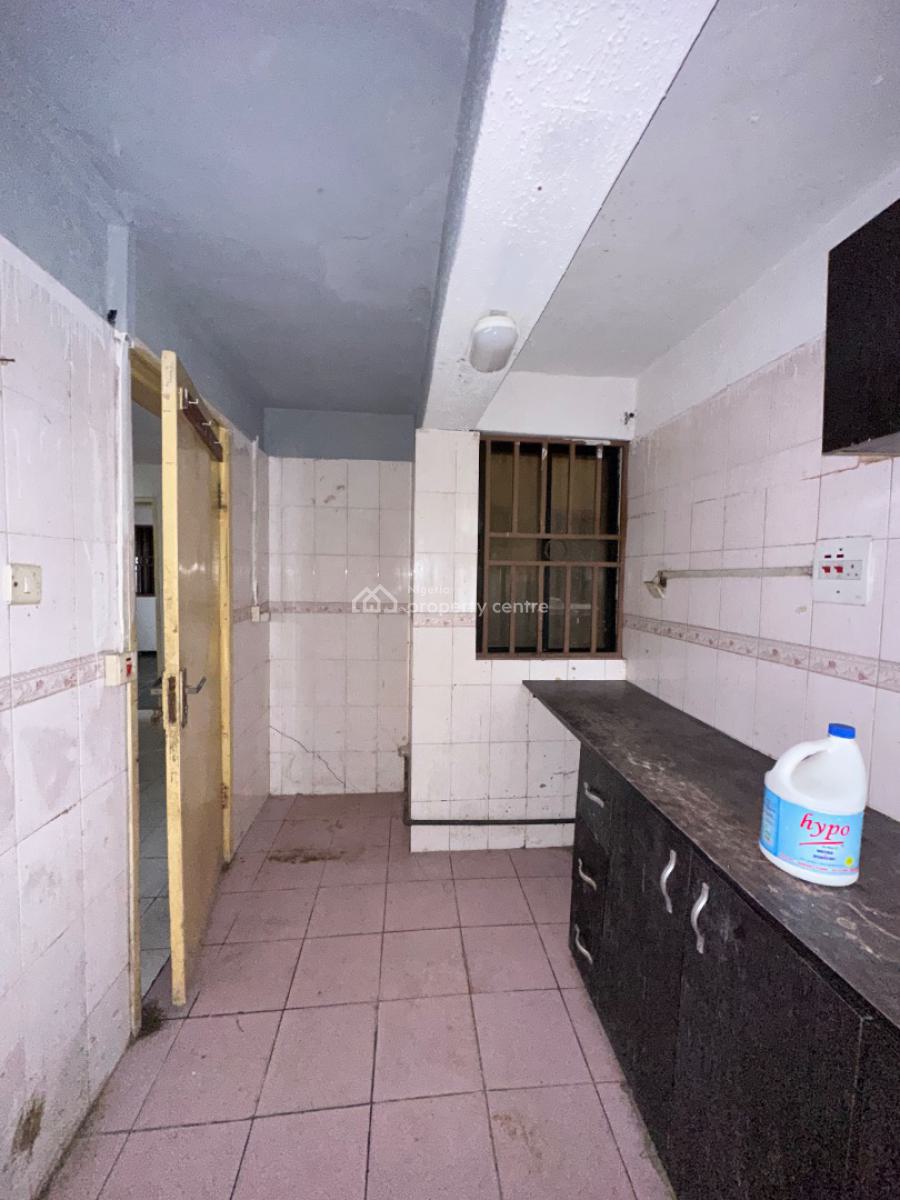 Nicely Built 3 Bedroom Apartment, Ikoyi, Lagos, Flat / Apartment for Rent
