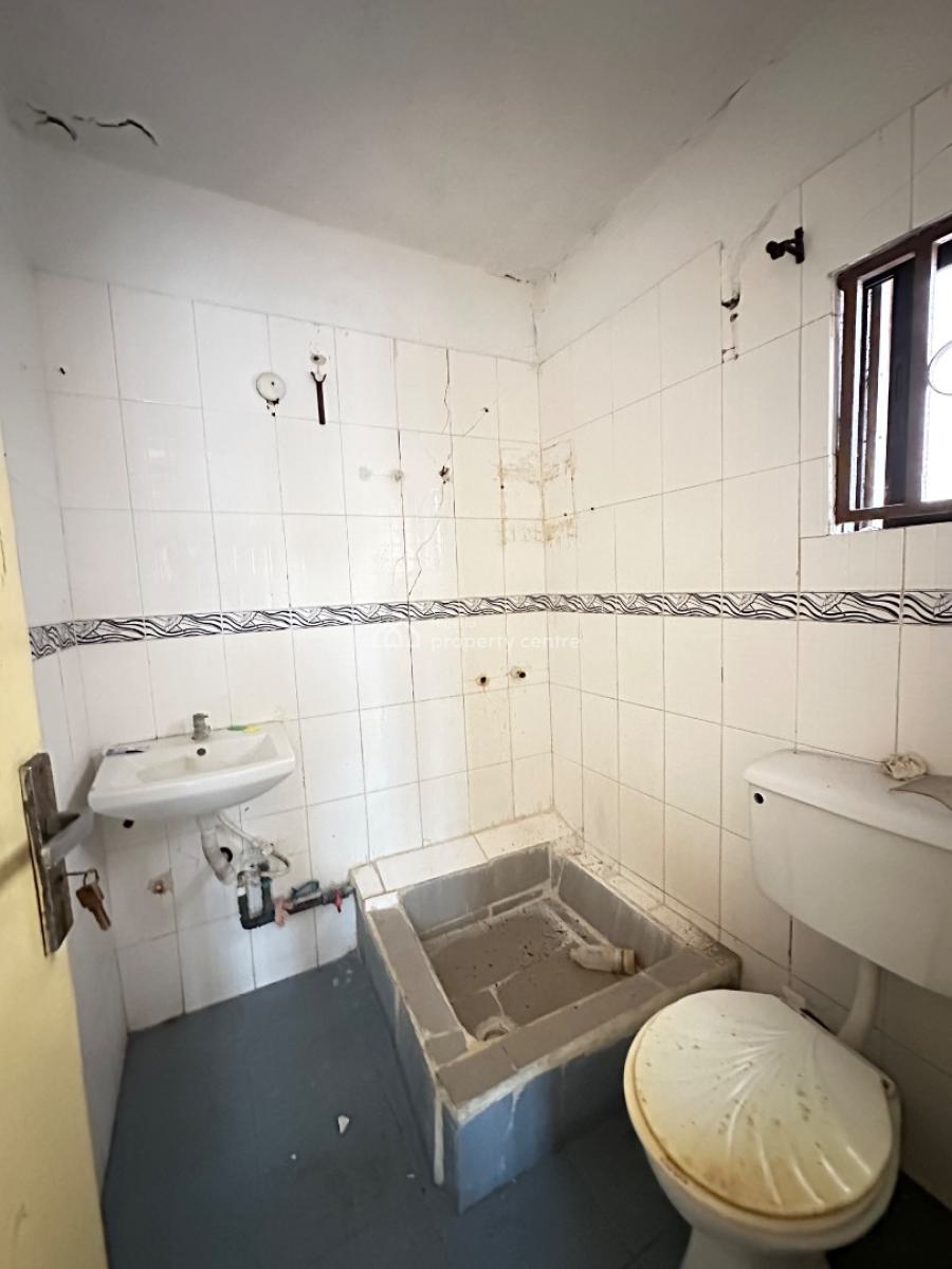 Nicely Built 3 Bedroom Apartment, Ikoyi, Lagos, Flat / Apartment for Rent