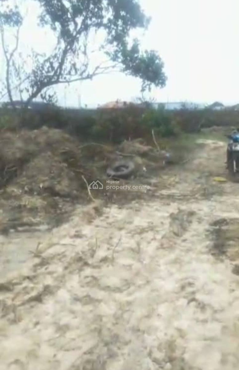 One Acre of Dry, Level, Fully Fenced Land, Lagos-ibadan Express Way, Sagamu, Ogun, Mixed-use Land for Sale