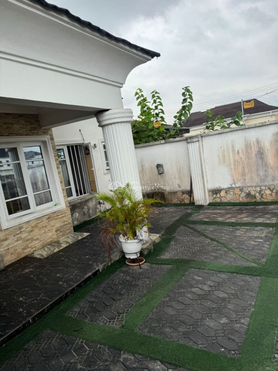 Beautifully Built 2 Bedroom Detached Bungalow, Abraham Adesanya Estate, Ajah, Lagos, Detached Bungalow for Sale