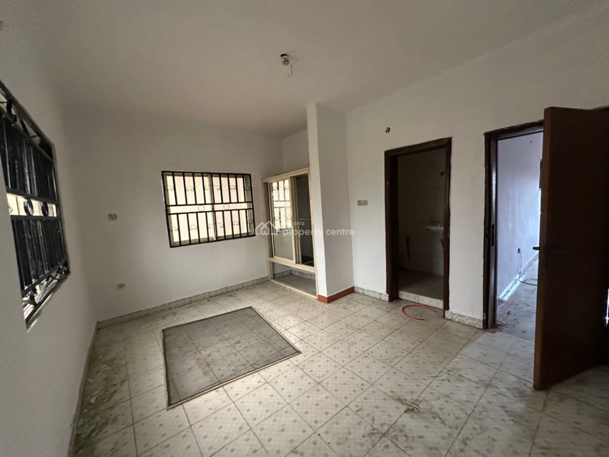2 Bedroom Flat, Off International Airport Road Ajao Estate, Isolo, Lagos, Flat / Apartment for Rent