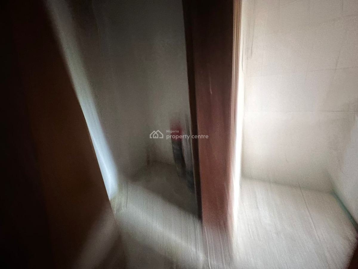 2 Bedroom Flat, Off International Airport Road Ajao Estate, Isolo, Lagos, Flat / Apartment for Rent