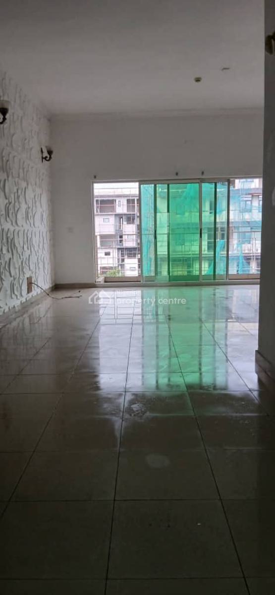 3 Bedroom Flat with Swimming Pool, Gym and a Room Bq on The 6th Floor., Bourdillon Road, Ikoyi, Lagos, Flat / Apartment for Rent