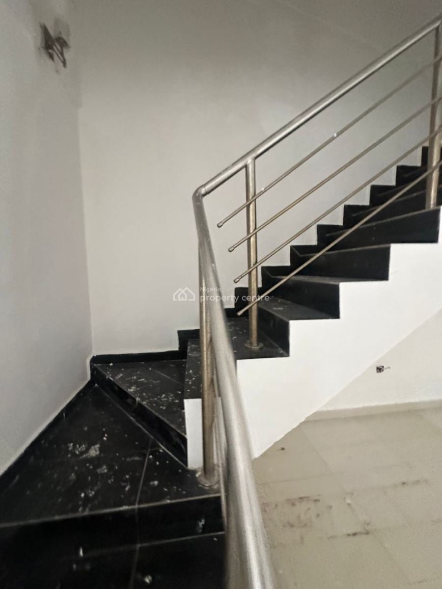 Standard Self Serviced 4 Bedroom Terrace, Oniru, Victoria Island (vi), Lagos, Flat / Apartment for Rent