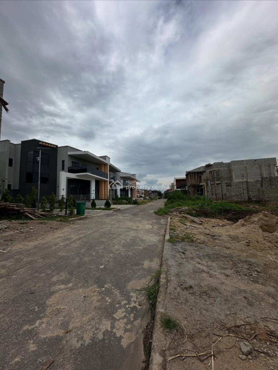 4 Bedroom Semi-detached Duplex + Bq, Hall 7 Estate, Galadimawa, Abuja, Semi-detached Duplex for Sale
