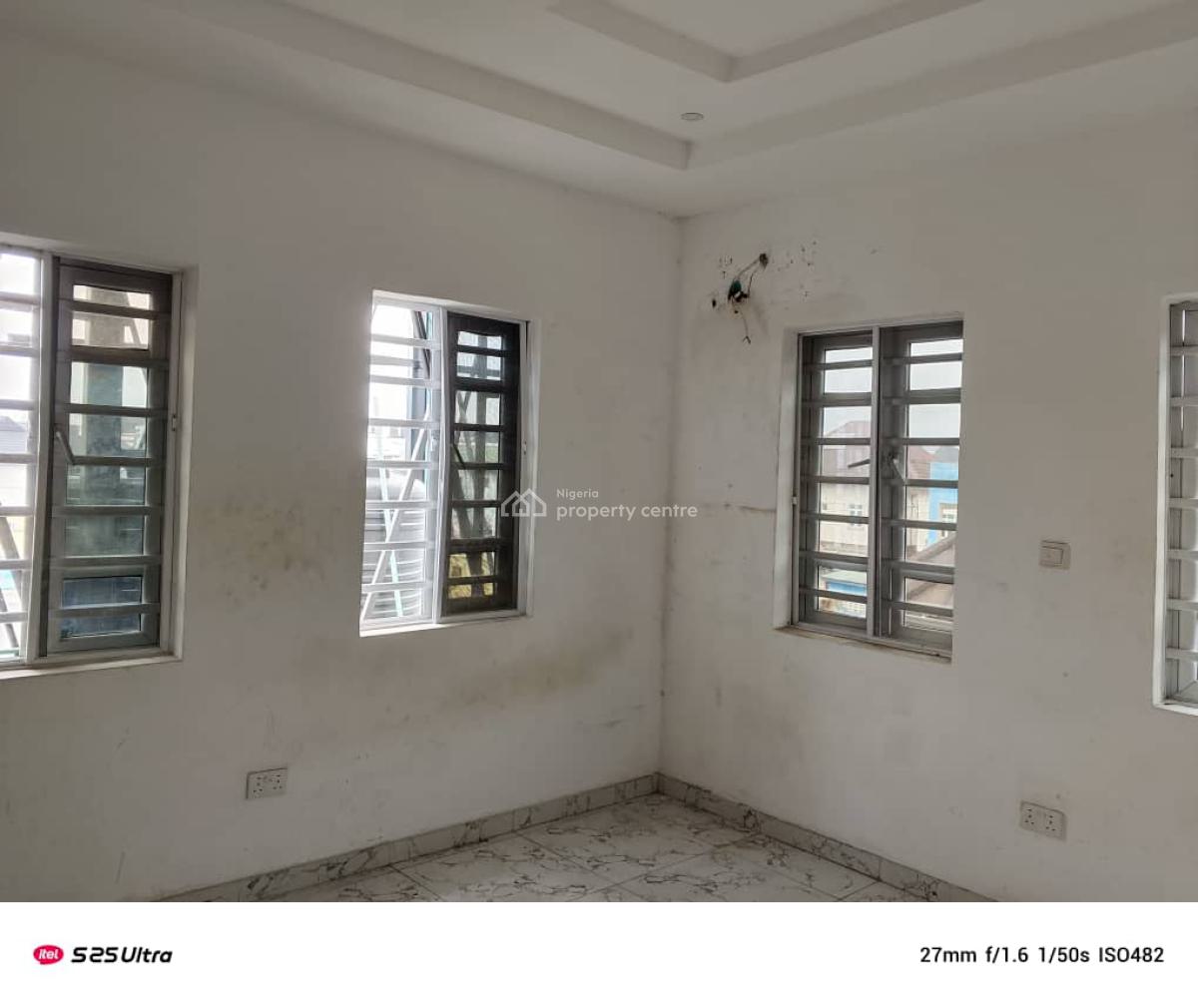 Fully Serviced 2 Bedroom Flat Upstairs, Agungi, Lekki, Lagos, Flat / Apartment for Rent