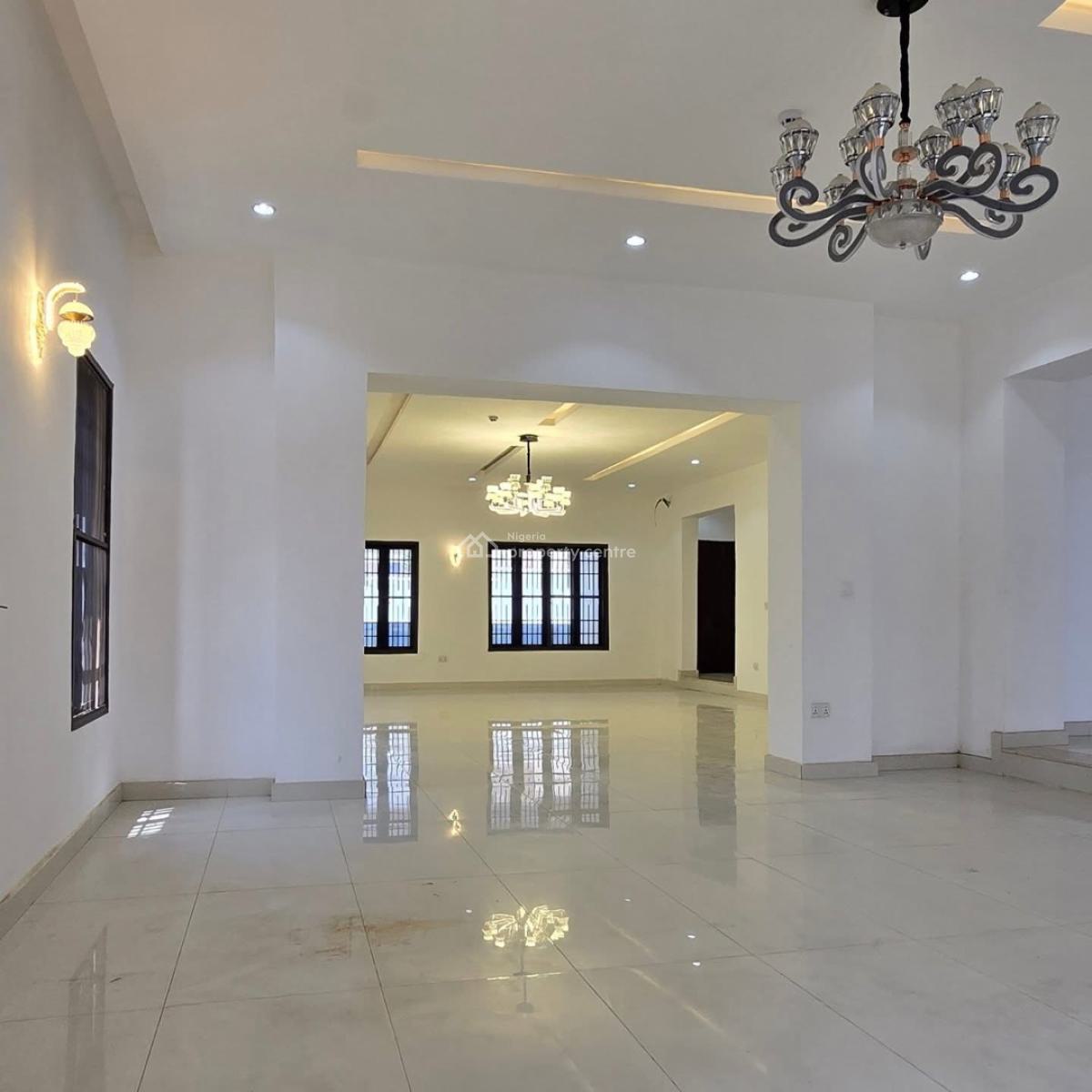 7 Bedrooms Ambassadorial Serviced Mansion,bq,chalet,pool,elevator,cctv, Guzape District, Abuja, Detached Duplex for Sale