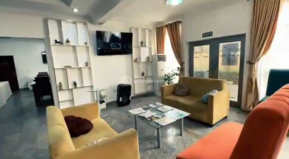 a Story Building, Mmia, Ikeja Gra, Ikeja, Lagos, Hotel / Guest House for Sale