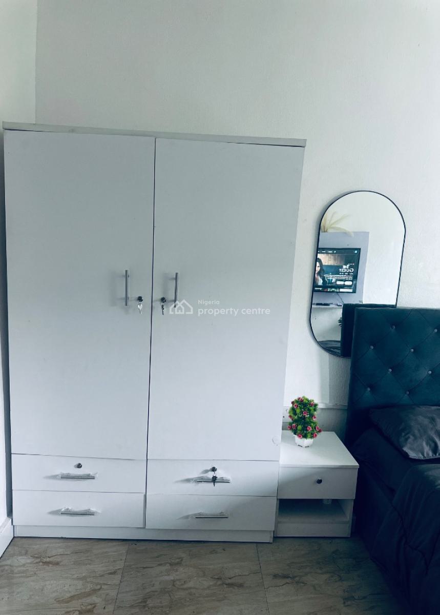 Fully Furnished Studio with Good Light, Kitchen,toilet and Generator, Ikate, Lekki, Lagos, Self Contain (single Rooms) Short Let