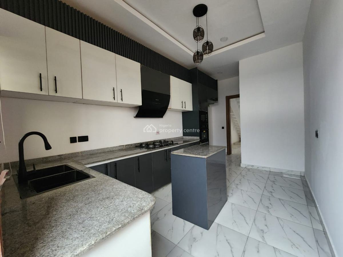 4 Bedroom Semi Detached Duplex with Bq, Ikota, Lekki, Lagos, Semi-detached Duplex for Rent