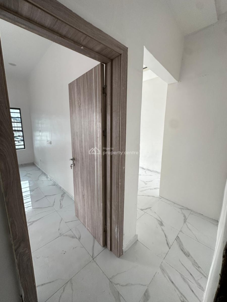 Spotless Master Bedroom + Parlor Space (video Available), Arthur Court @ Royal Pine Estate Gate 1, Orchid Road, Lekki, Lagos, Mini Flat (room and Parlour) for Rent