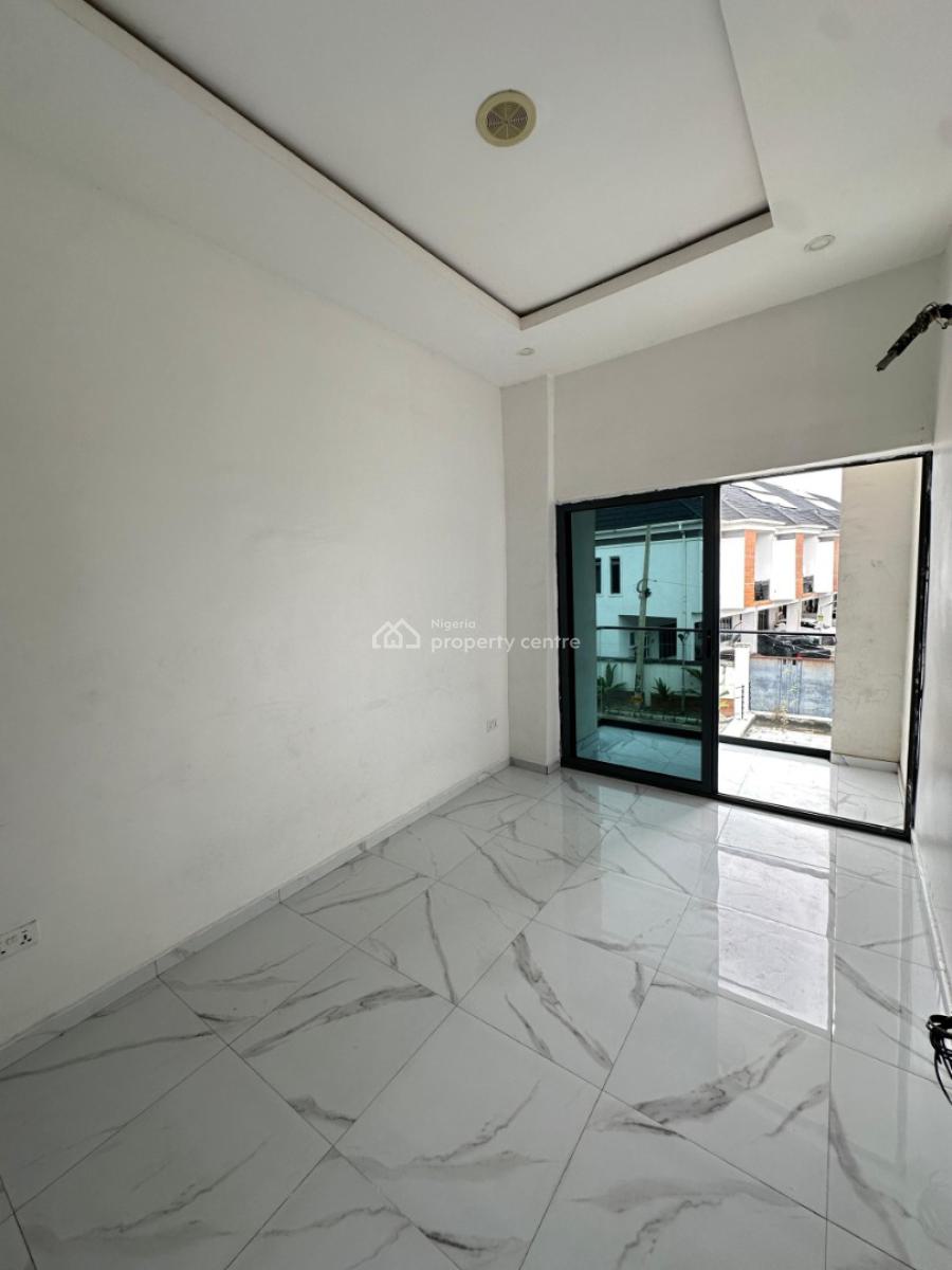 Spotless Master Bedroom + Parlor Space (video Available), Arthur Court @ Royal Pine Estate Gate 1, Orchid Road, Lekki, Lagos, Mini Flat (room and Parlour) for Rent