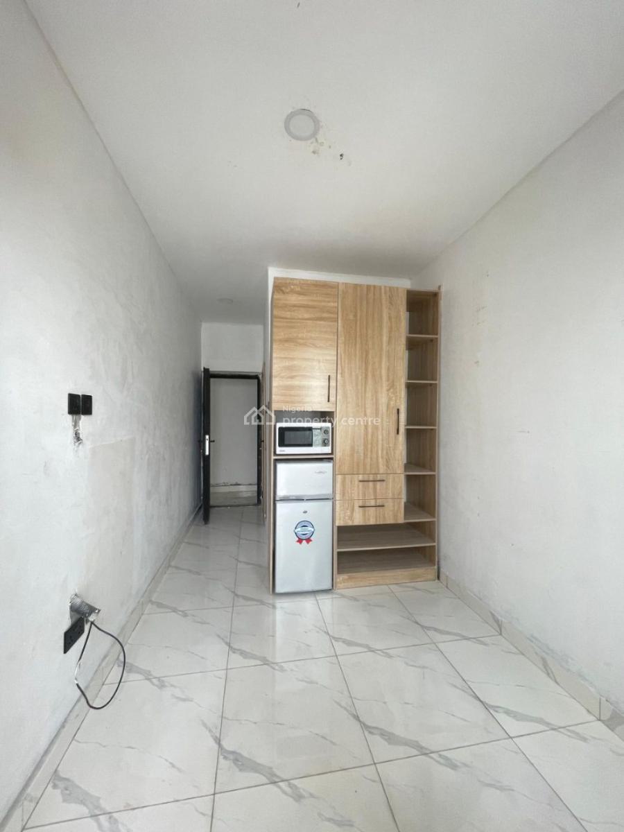 Luxury 2 Bedroom Apartment with Elevator, Lekki Phase 1, Lekki, Lagos, Flat / Apartment for Sale
