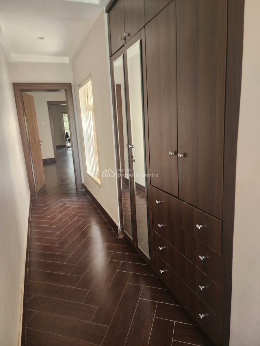 an Exclusive Service 1-bedroo. Flat with 1 Bq, Maitama District, Abuja, Flat / Apartment for Rent