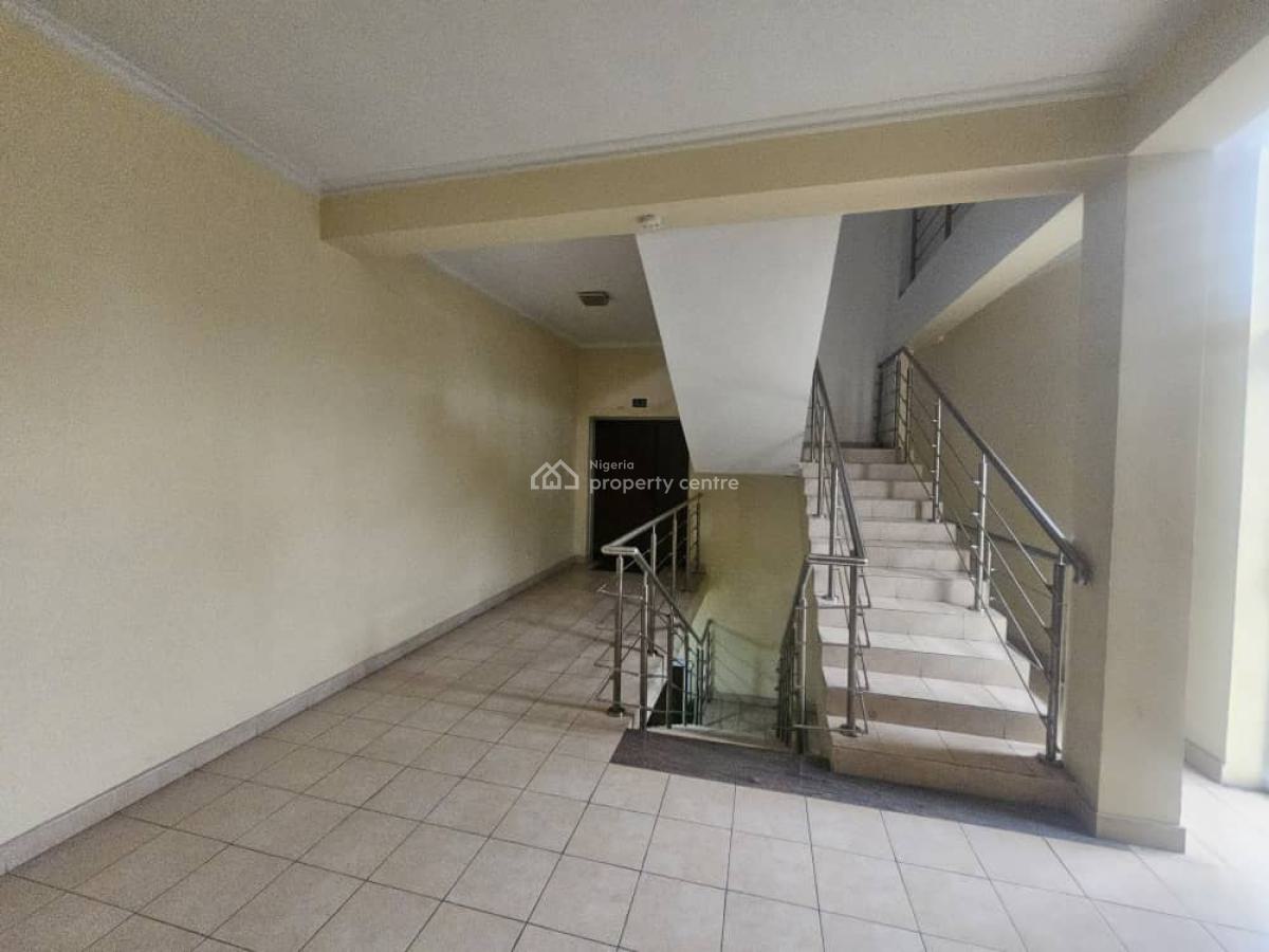 Commercial Building, Victoria Island (vi), Lagos, Commercial Property for Rent