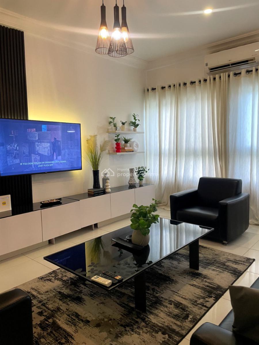 Lush 2 Bedroom Apartment, Off Admiralty Way, Lekki Phase 1, Lekki, Lagos, Flat / Apartment Short Let