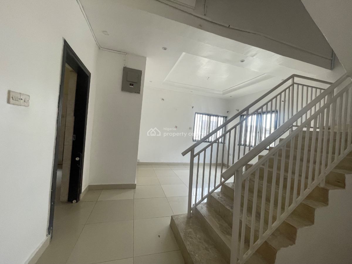 Luxury 4 Bedroom Semi Detached Duplex, Gra, Iyaganku, Ibadan, Oyo, Semi-detached Duplex for Rent