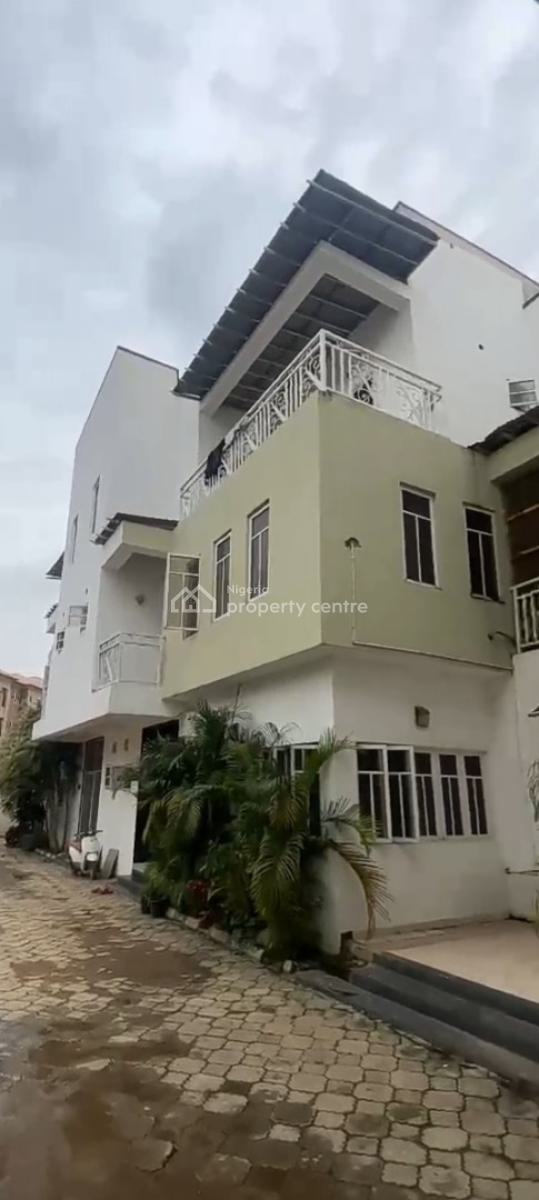 a Very Good Spacious 5 Bedroom Terrace Duplex + 1 Bq, Jahi, Abuja, Terraced Duplex for Rent