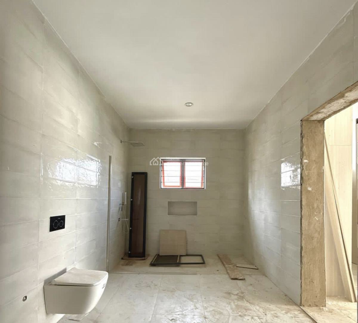 6-bedroom Semi-detached Duplex, Jahi, Abuja, Semi-detached Duplex for Sale