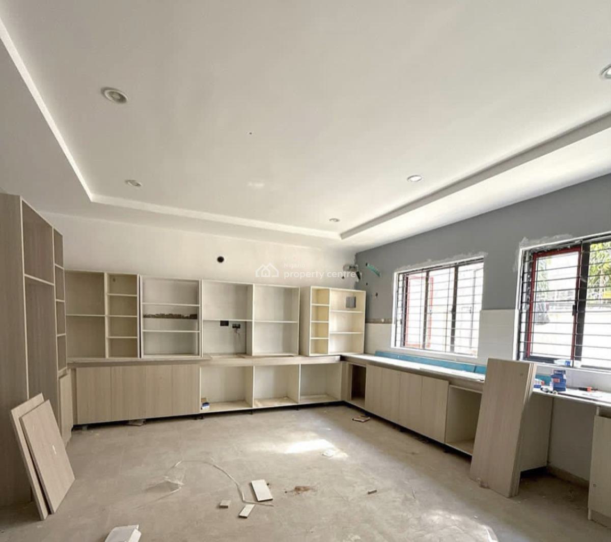 6-bedroom Semi-detached Duplex, Jahi, Abuja, Semi-detached Duplex for Sale