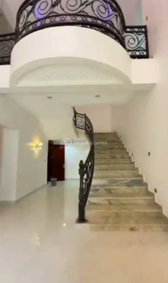 a Luxury Hilltop 6 Bedroom Mansion, Guzape District, Abuja, Detached Duplex for Sale