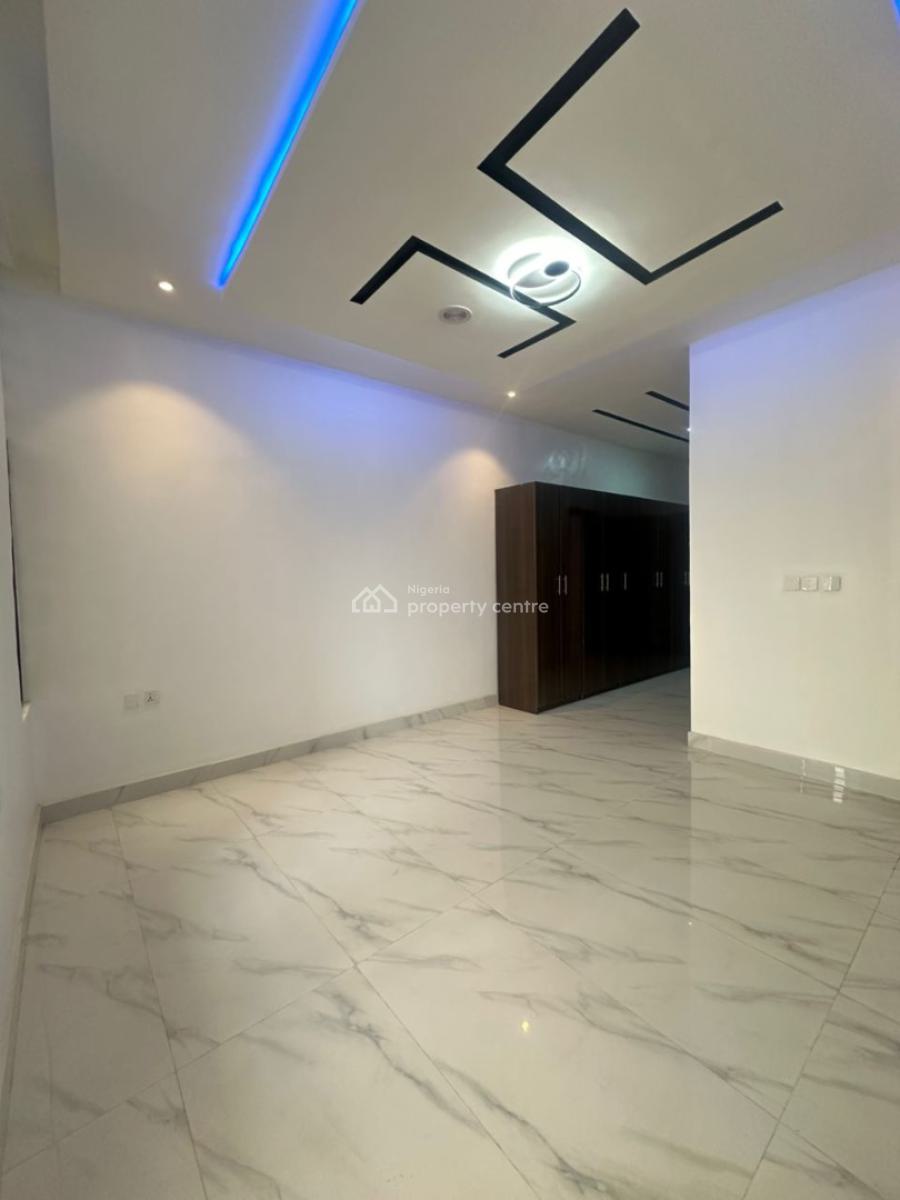 Classic 4 Bedroom Semi Detached Duplex in a Secure Estate, Chevron, Lekki, Lagos, Semi-detached Duplex for Sale