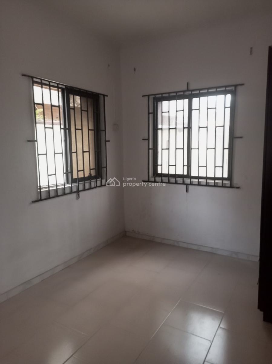 Large 2 Bedroom Apartment, Igbo Efon, Lekki, Lagos, Flat / Apartment for Rent