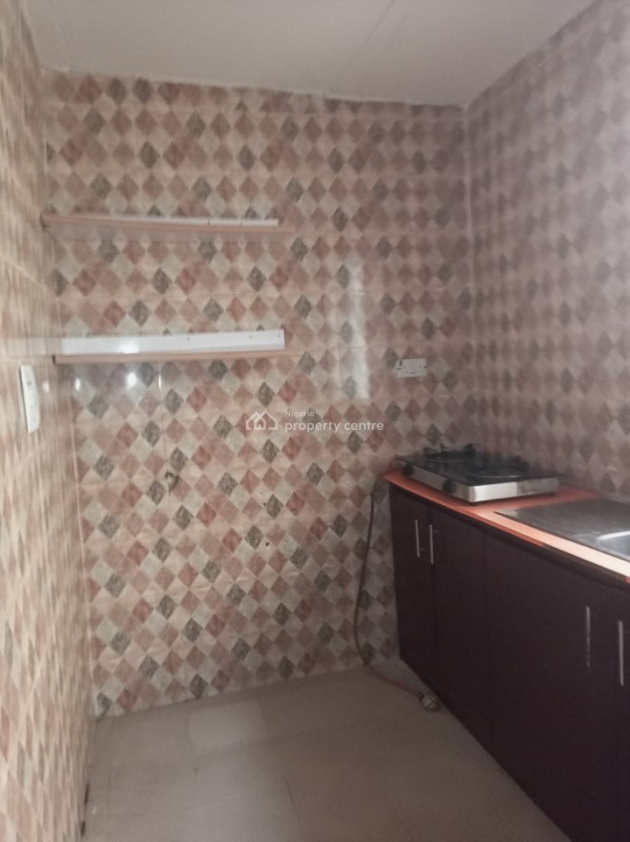 Large 2 Bedroom Apartment, Igbo Efon, Lekki, Lagos, Flat / Apartment for Rent