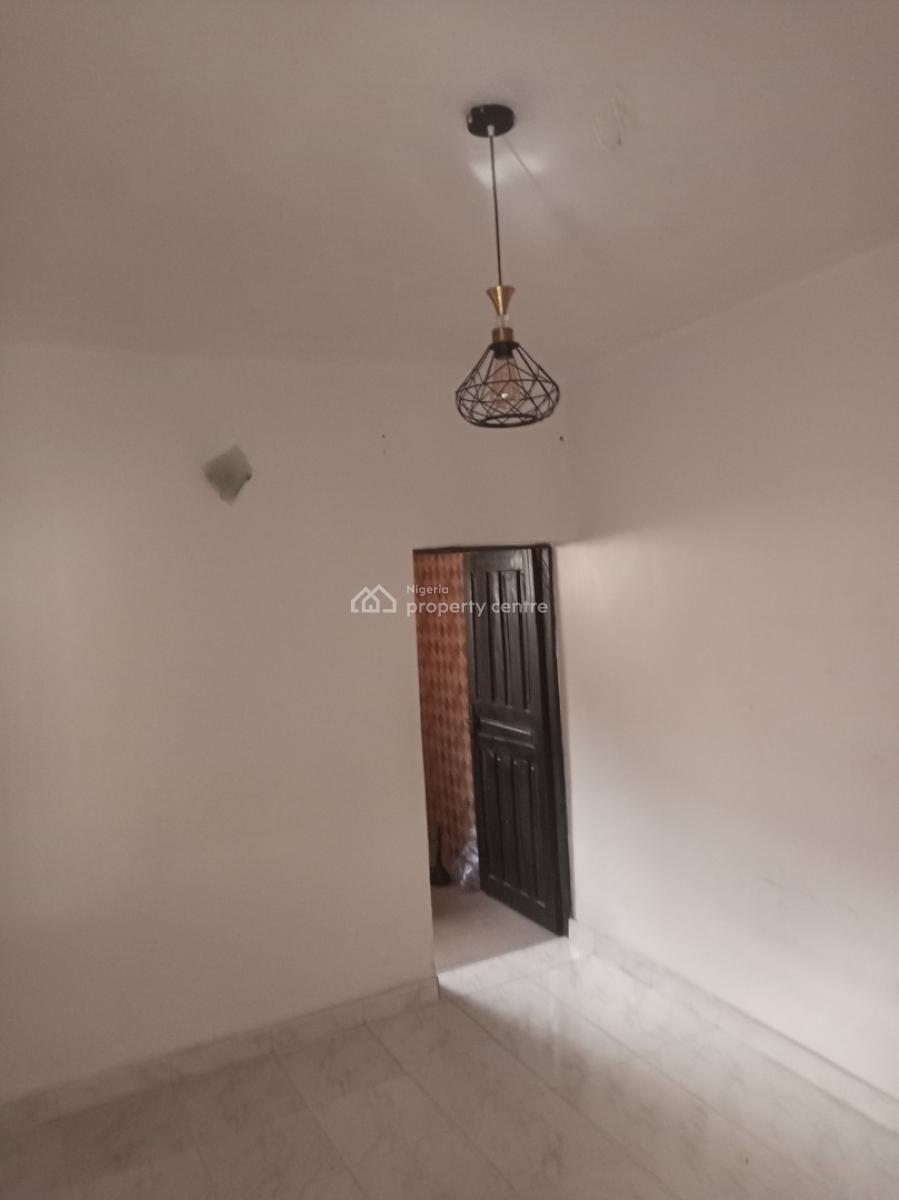 Large 2 Bedroom Apartment, Igbo Efon, Lekki, Lagos, Flat / Apartment for Rent