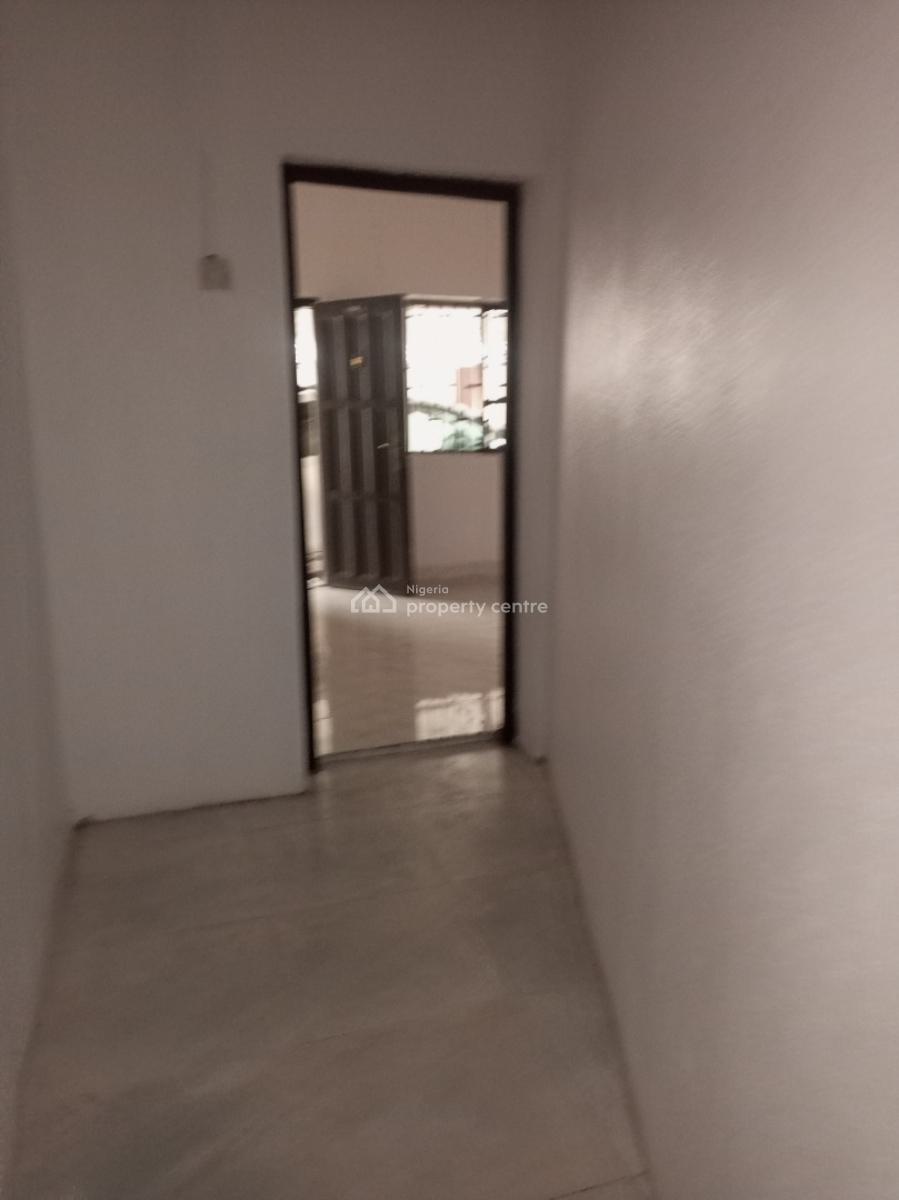Large 2 Bedroom Apartment, Igbo Efon, Lekki, Lagos, Flat / Apartment for Rent