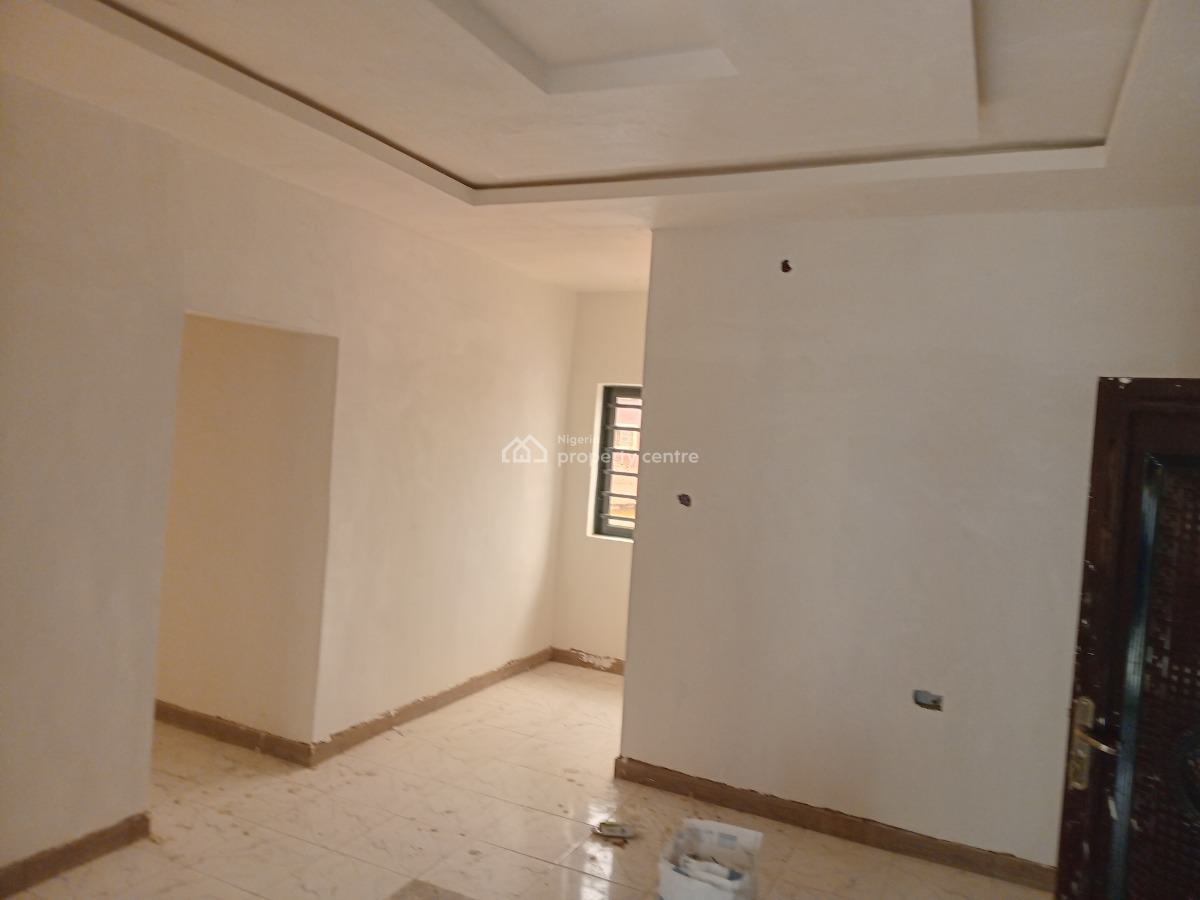2 Bedroom Flat, Bariga By Akoka Pako Chemist, Akoka, Yaba, Lagos, Flat / Apartment for Rent