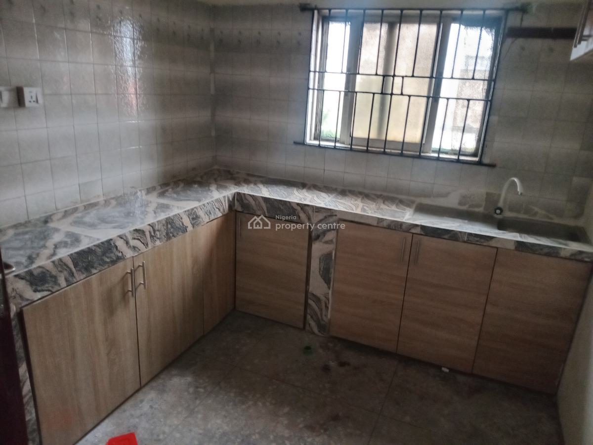 2 Bedroom Flat, Bariga By Akoka Pako Chemist, Akoka, Yaba, Lagos, Flat / Apartment for Rent
