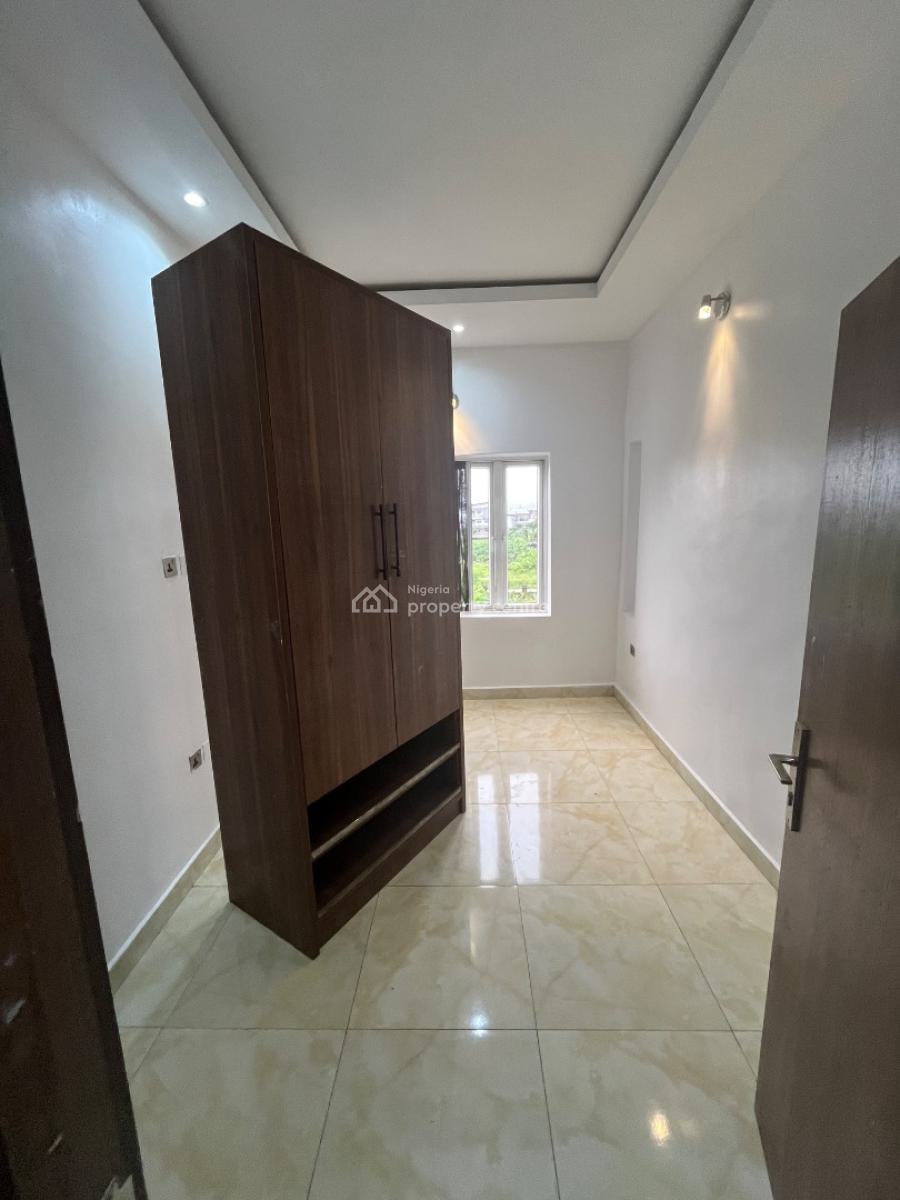 Luxury Excellent Spacious 3 Bedroom Flat with 24 Hours Light, Abraham Adesanya, Ajah, Lagos, Flat / Apartment for Rent